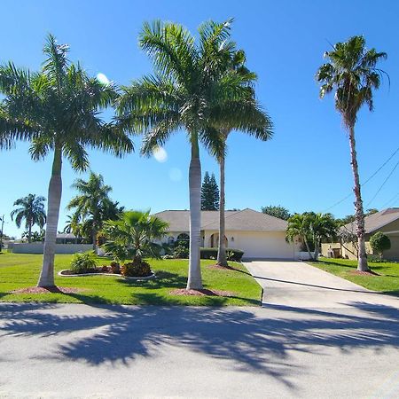 Villa Joella Cape Coral Exterior photo