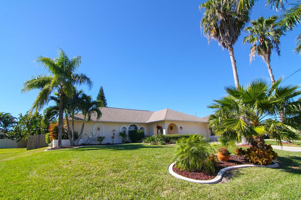 Villa Joella Cape Coral Exterior photo